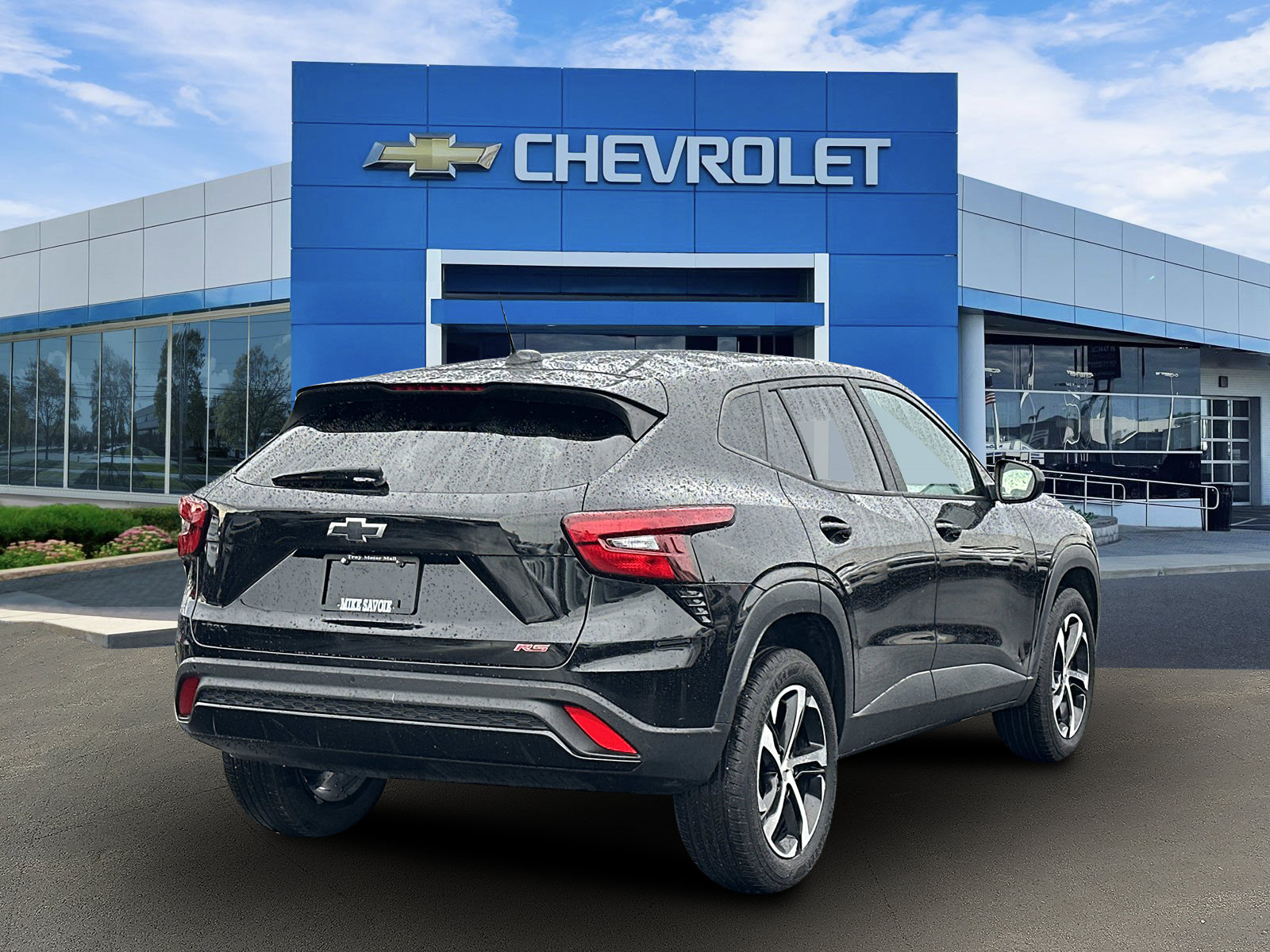Certified 2024 Chevrolet Trax RS w/ Driver Confidence Package FWD image 3