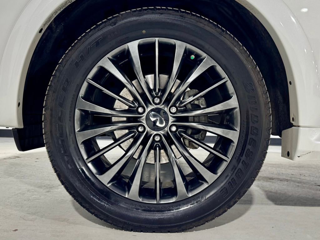 Used 2021 INFINITI QX80 Premium Select w/ All-Season Package image 35