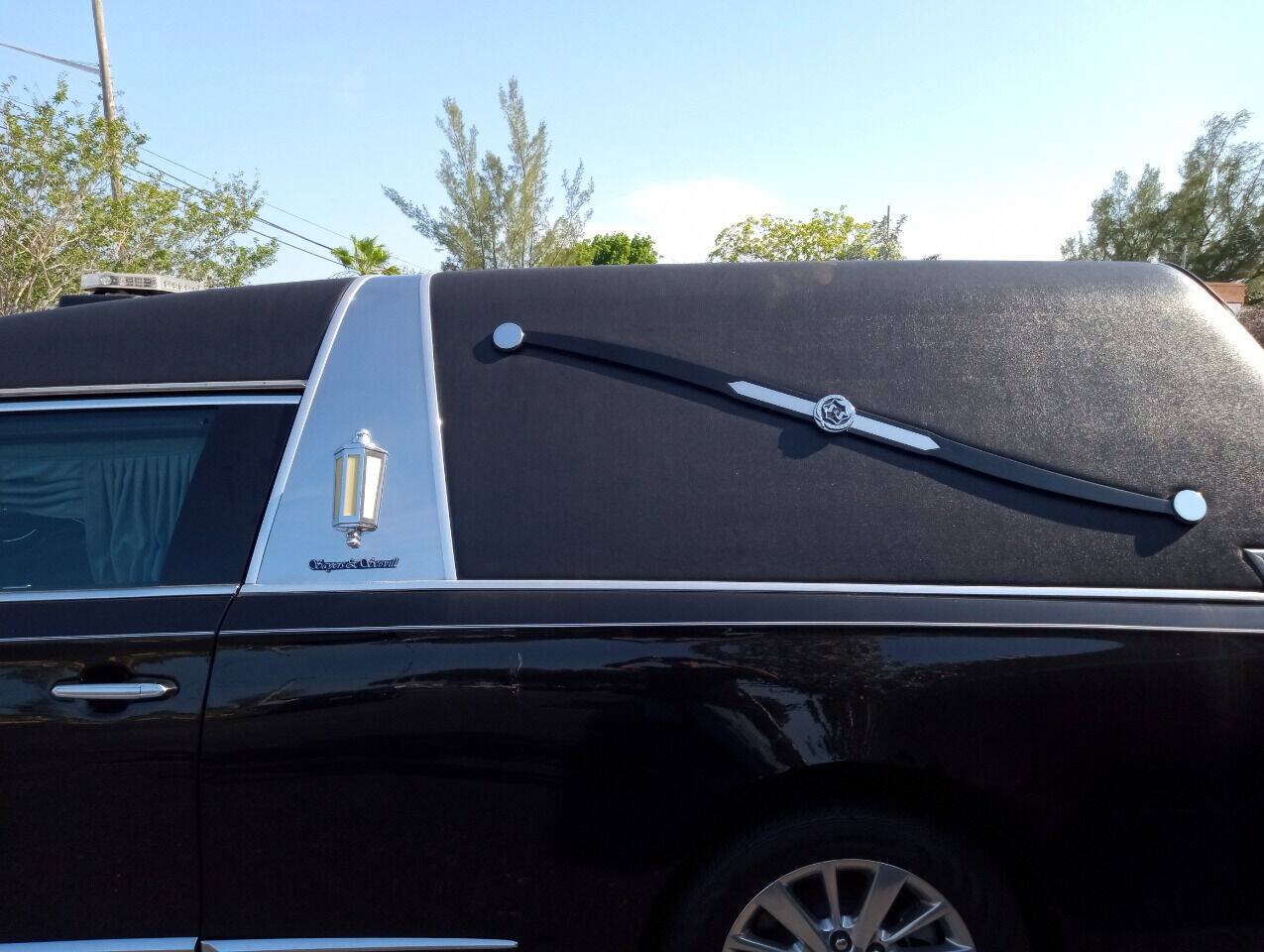 Used 2015 Cadillac XTS Hearse FWD image 23