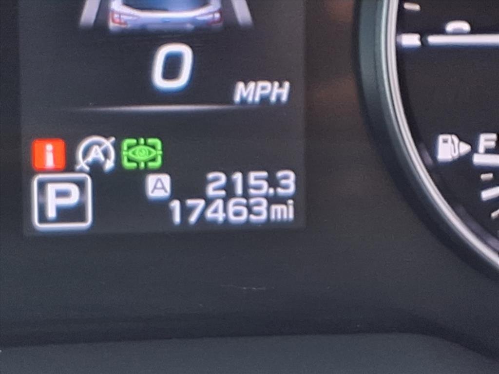 Used 2021 Subaru Outback Limited image 13