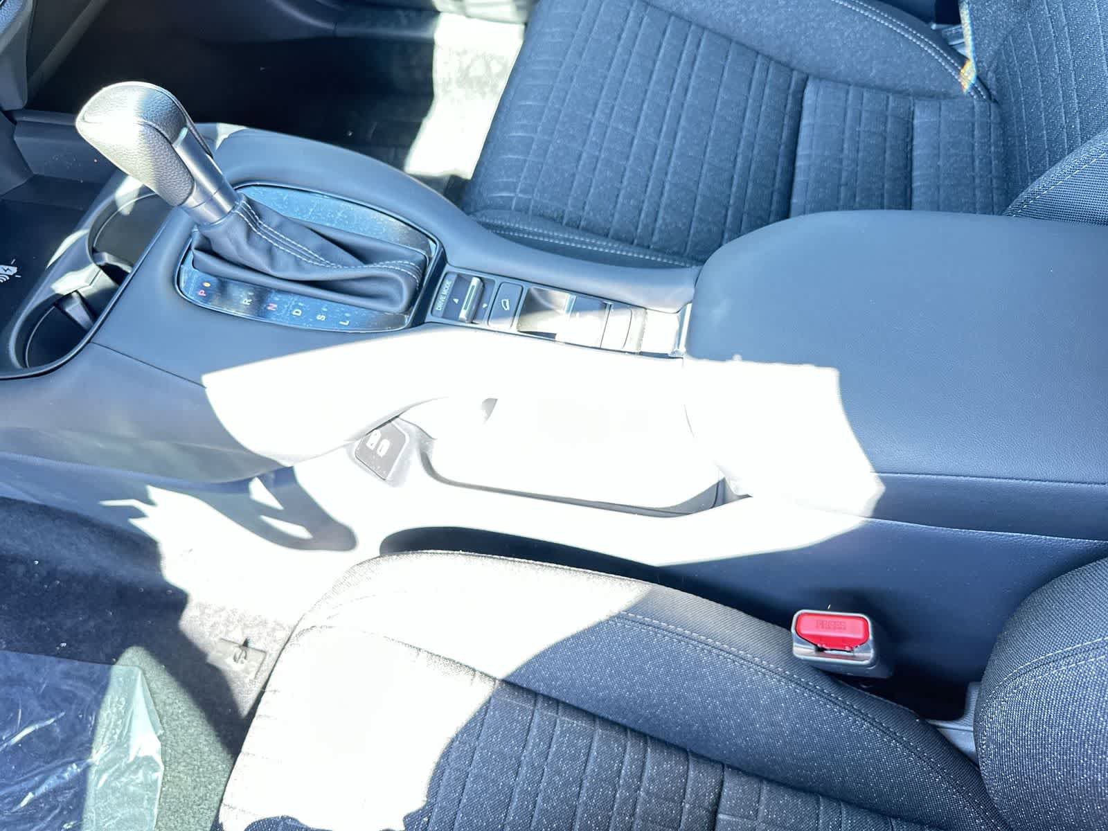 New 2026 Honda HR-V LX image 19