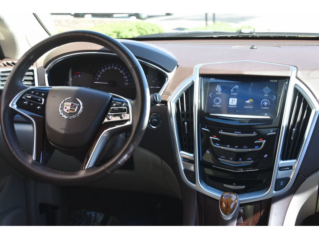 Used 2014 Cadillac SRX Luxury w/ Driver Awareness Package image 18