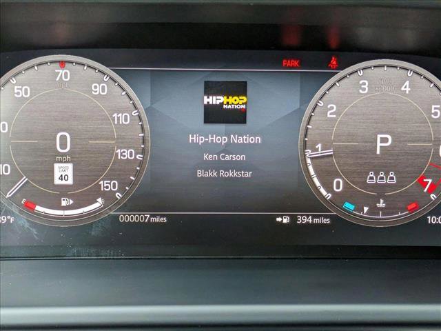 New 2025 Land Rover Defender 110 S image 11