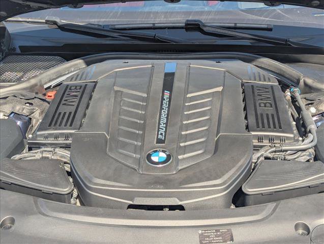Used 2019 BMW M760i xDrive w/ Luxury Rear Seating Package image 24