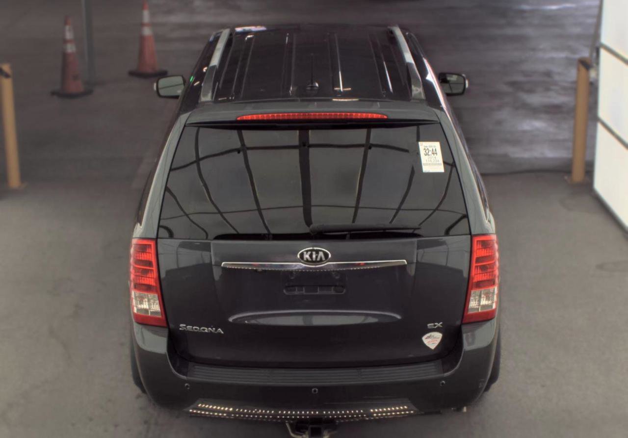 Used 2014 Kia Sedona EX FWD image 5