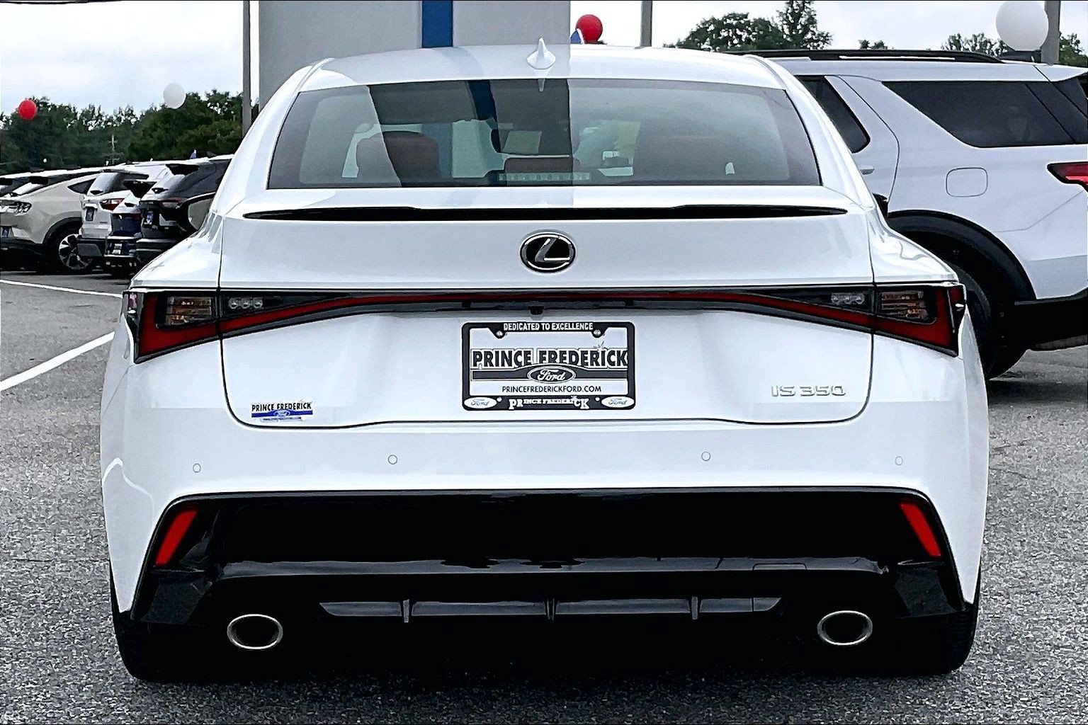 Used 2025 Lexus IS 350 F Sport w/ Navigation Package RWD image 4
