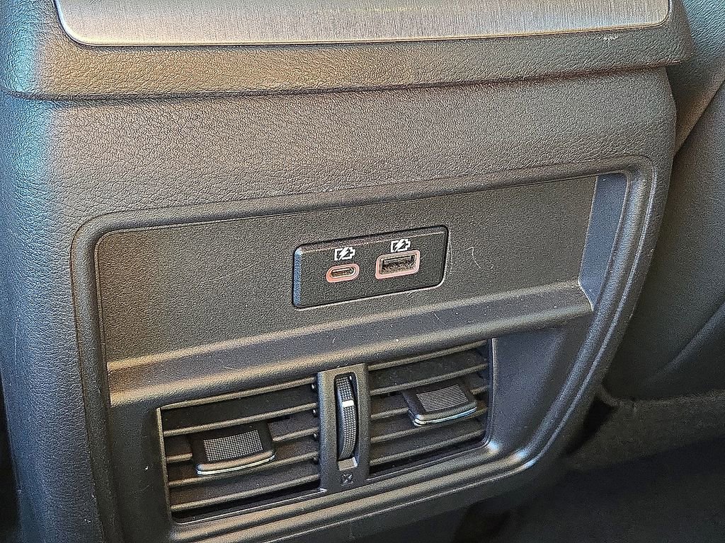 Used 2024 Nissan Murano SV image 16