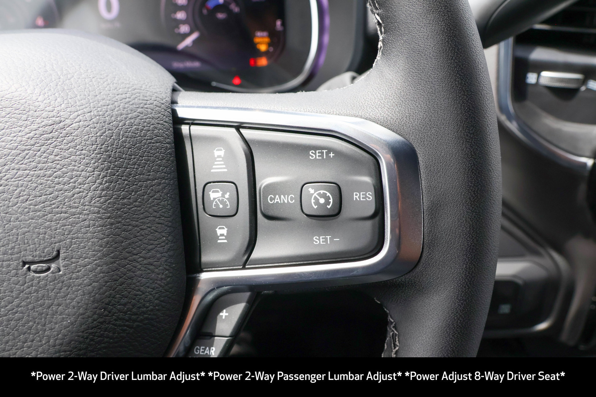 New 2026 RAM 2500 Laramie AWD/4WD image 27