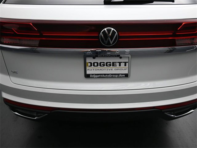 New 2026 Volkswagen Atlas Cross Sport SE image 10