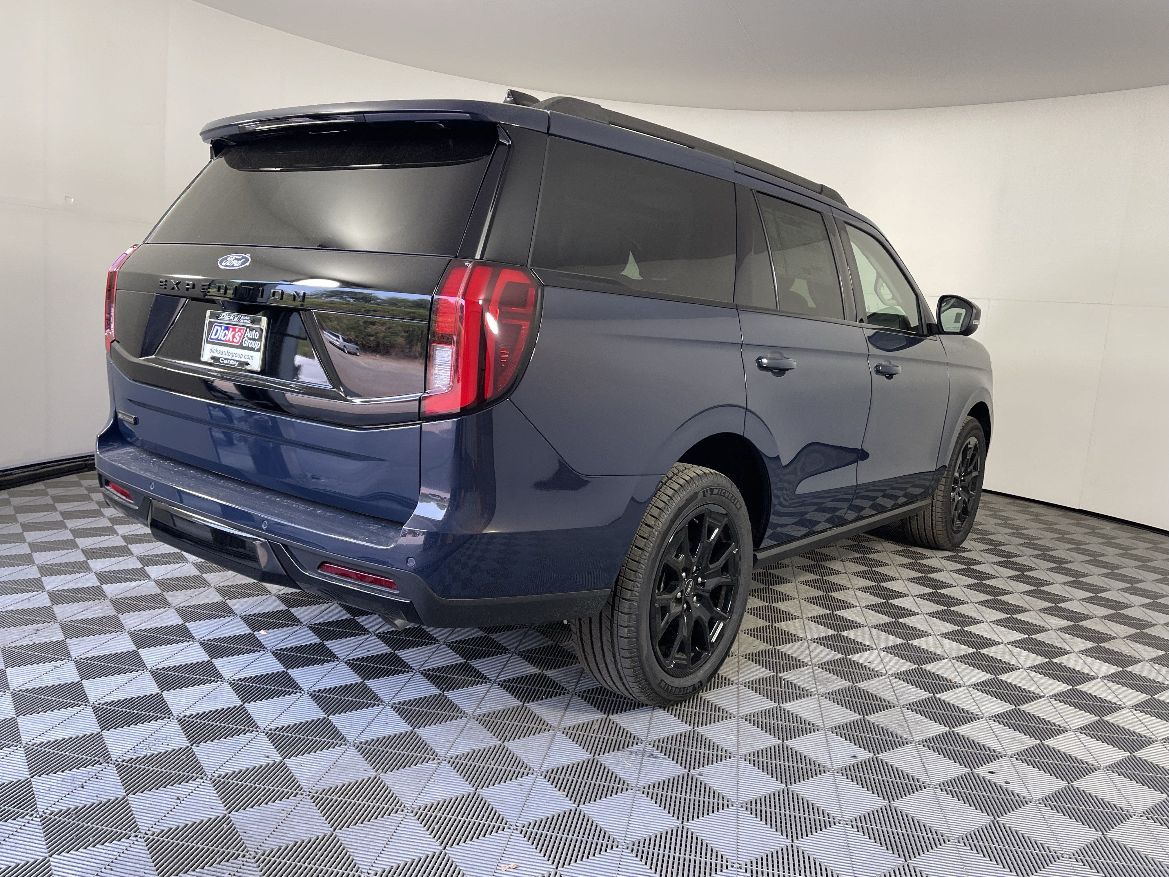 New 2027 Ford Expedition Platinum AWD/4WD image 5