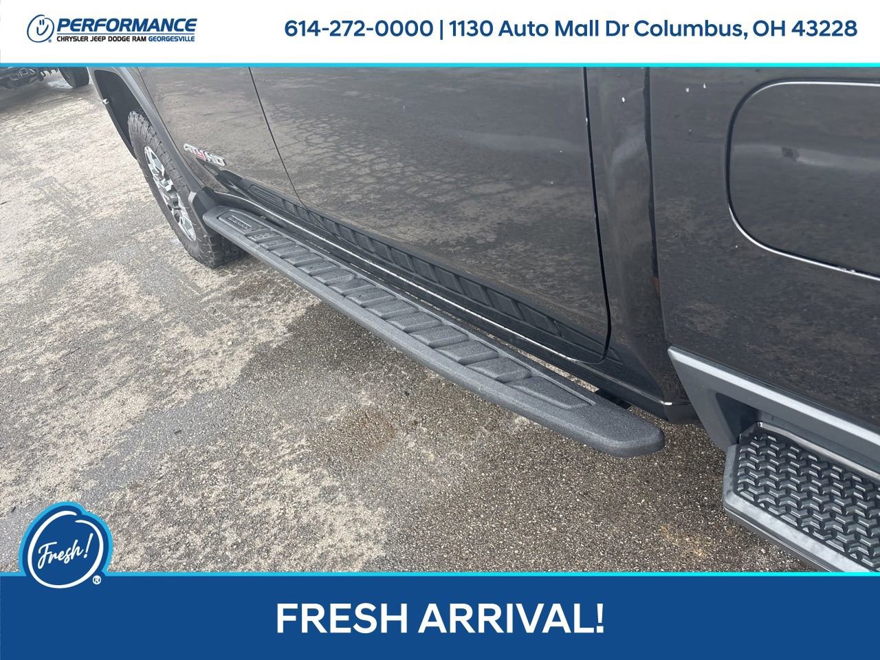 Used 2022 GMC Sierra 2500 AT4 w/ AT4 Preferred Package image 12