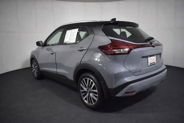 Certified 2023 Nissan Kicks SV image 6