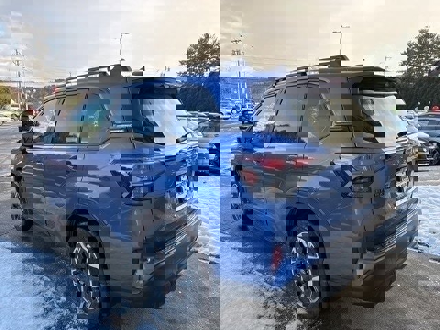 New 2026 Subaru Forester Premium image 8