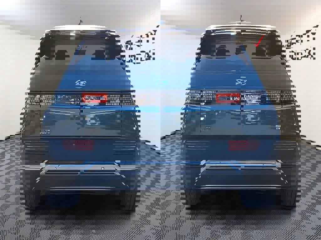 Used 2023 Hyundai Ioniq 5 SEL image 5