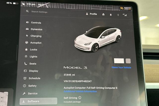 Used 2023 Tesla Model 3 Standard Range RWD image 30