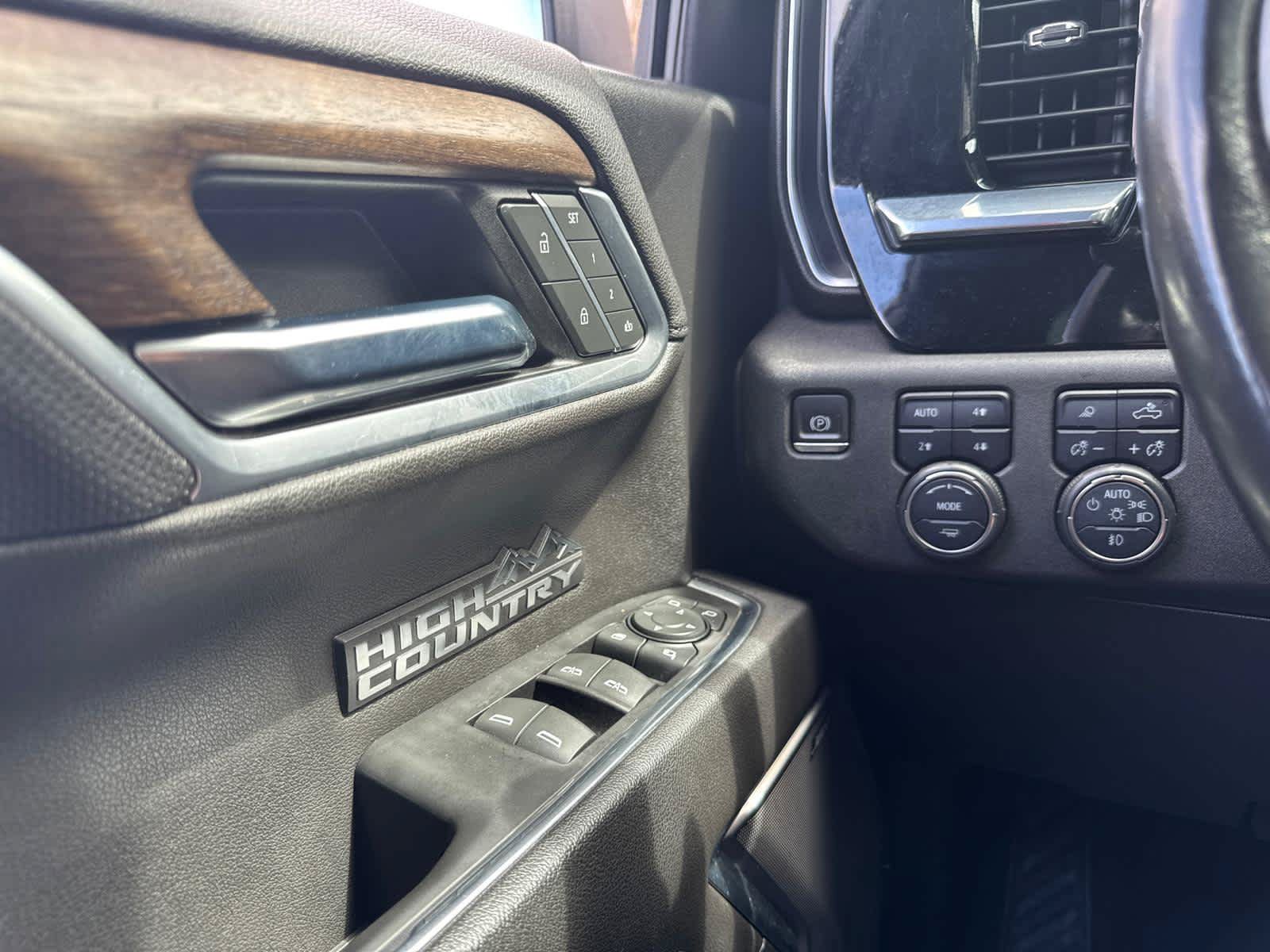 Used 2022 Chevrolet Silverado 1500 High Country AWD/4WD image 22