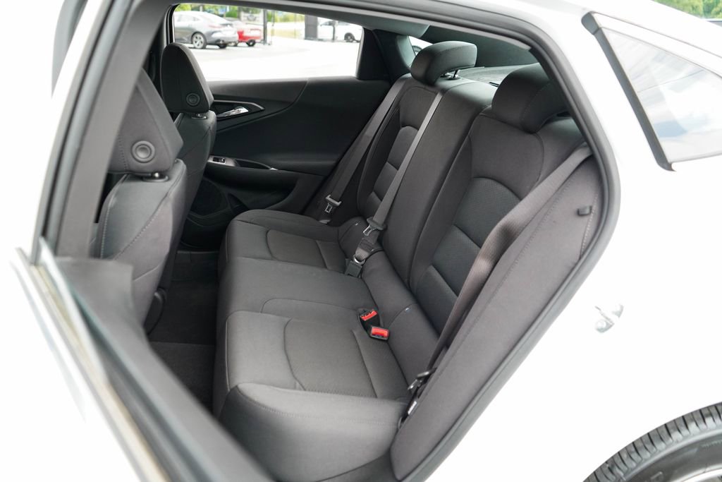Used 2022 Chevrolet Malibu LS FWD image 8