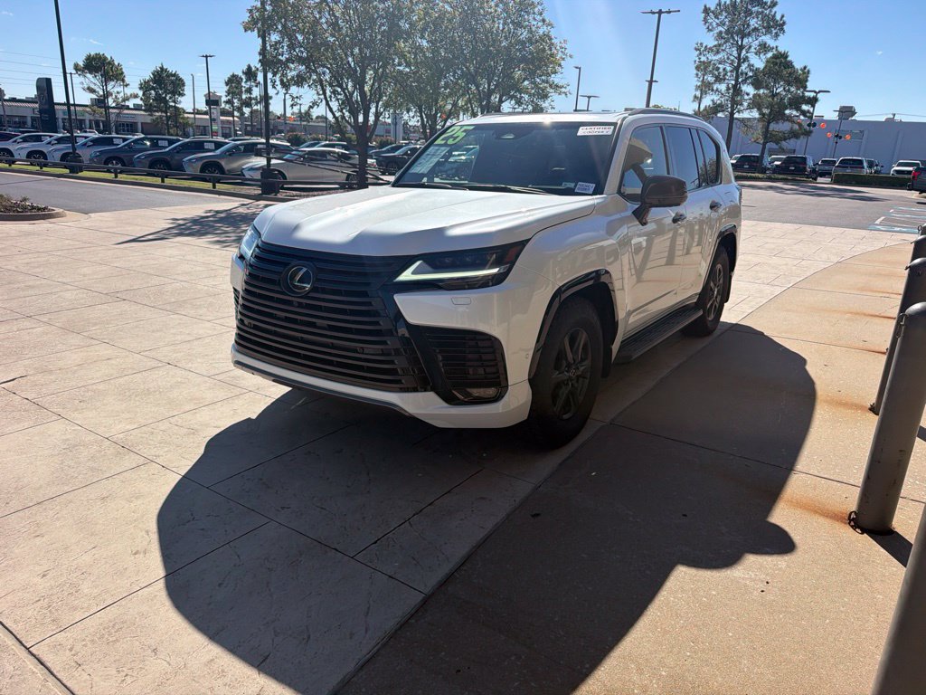 Used 2025 Lexus LX 700h Overtrail w/ Accessory Package (Z1) AWD/4WD image 1