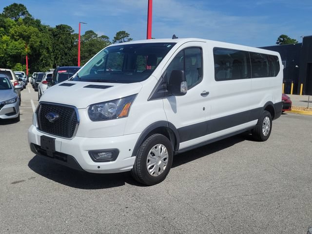 Used 2025 Ford Transit 350 XLT RWD image 5