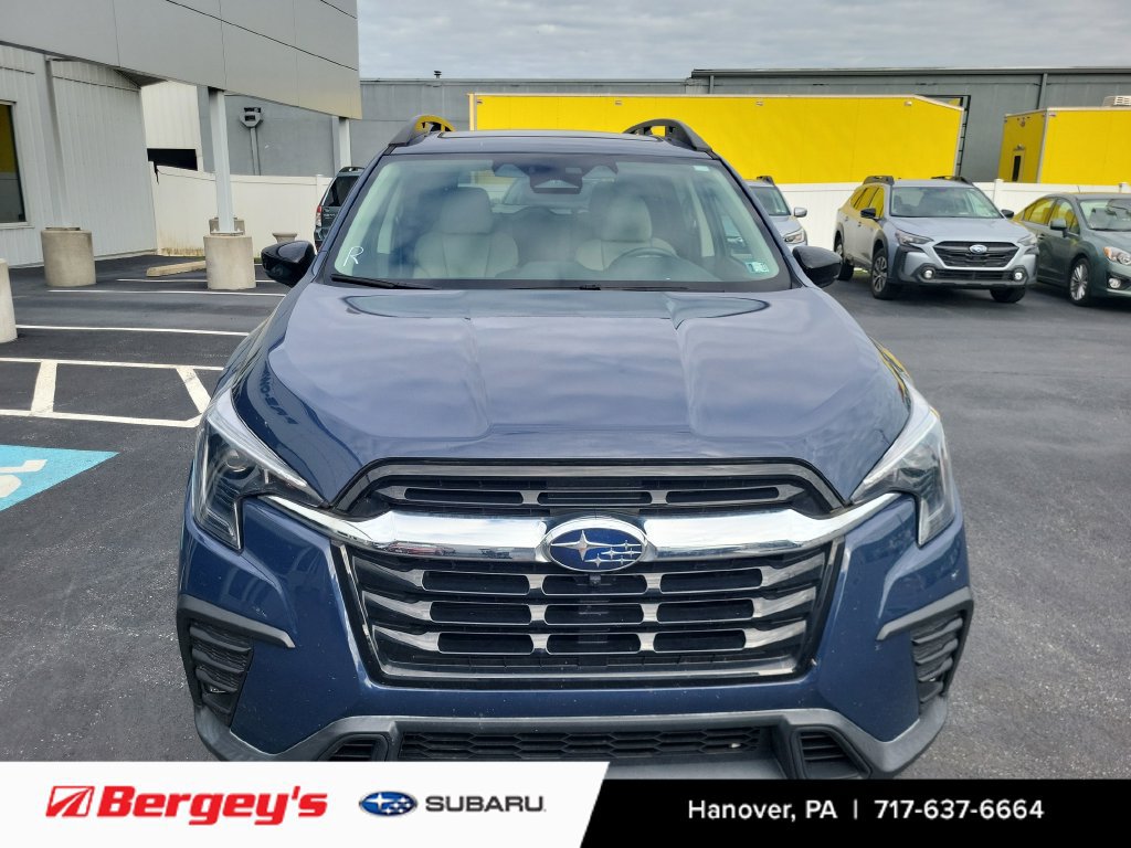 Used 2024 Subaru Ascent Limited w/ Technology Package AWD/4WD image 7