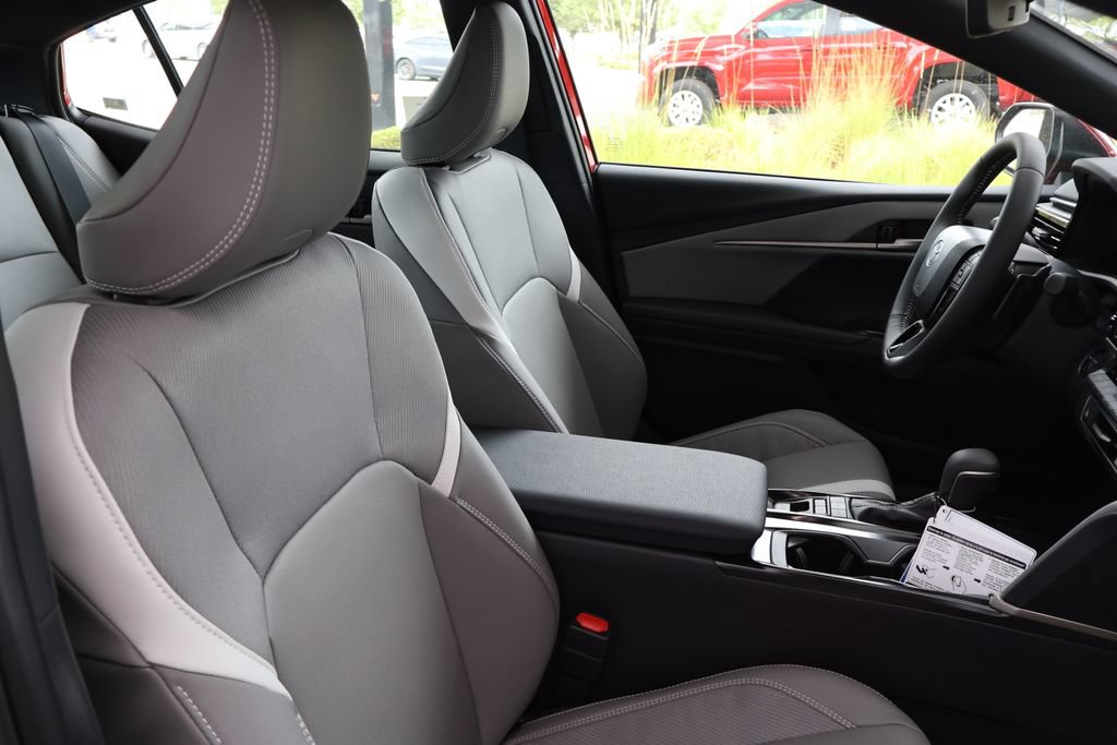 New 2026 Toyota Camry SE AWD/4WD image 38