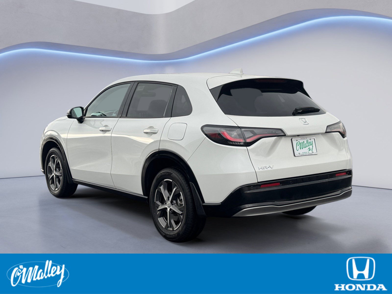 Certified 2023 Honda HR-V EX-L image 3