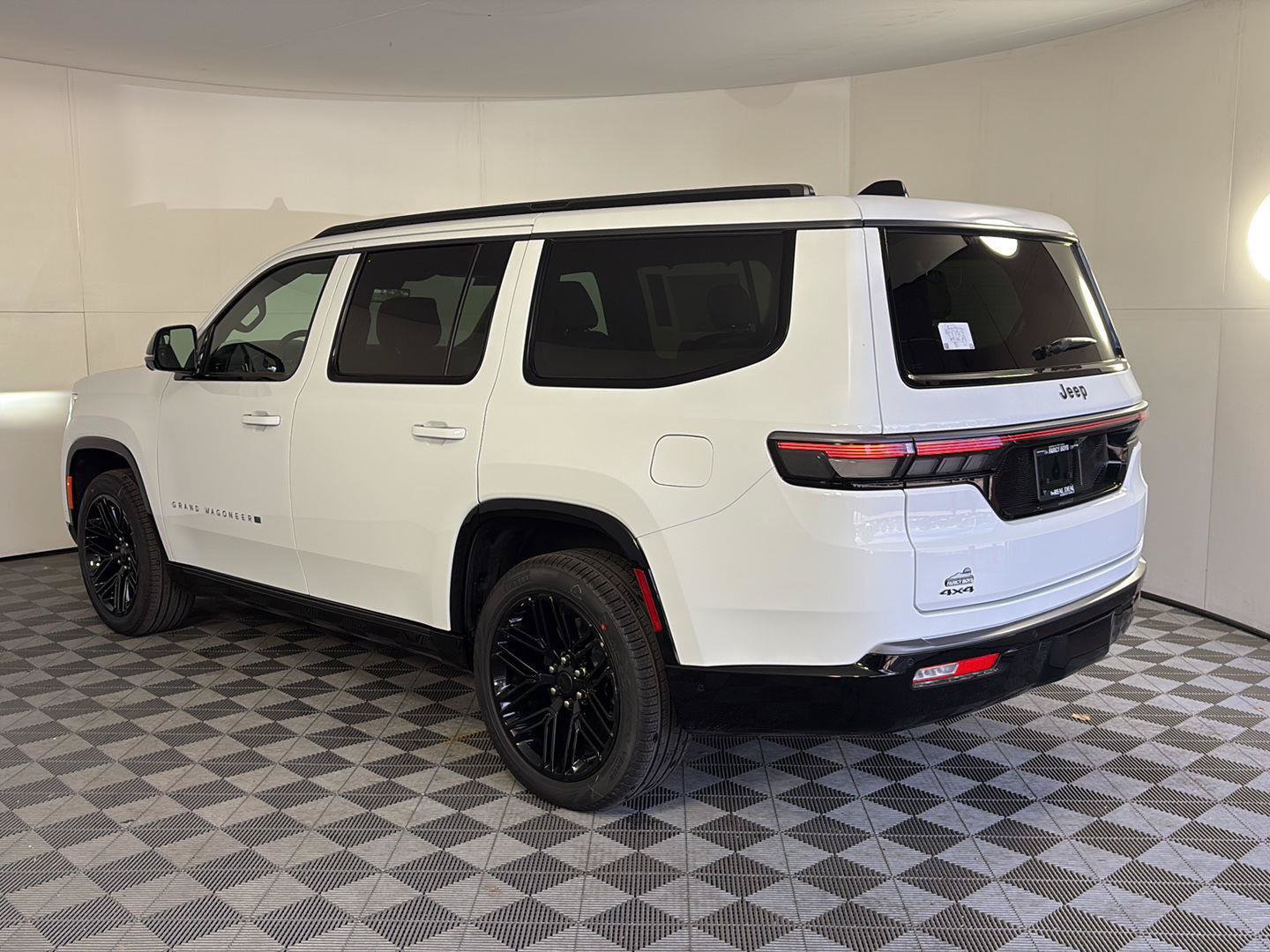 New 2026 Jeep Grand Wagoneer Limited AWD/4WD image 6