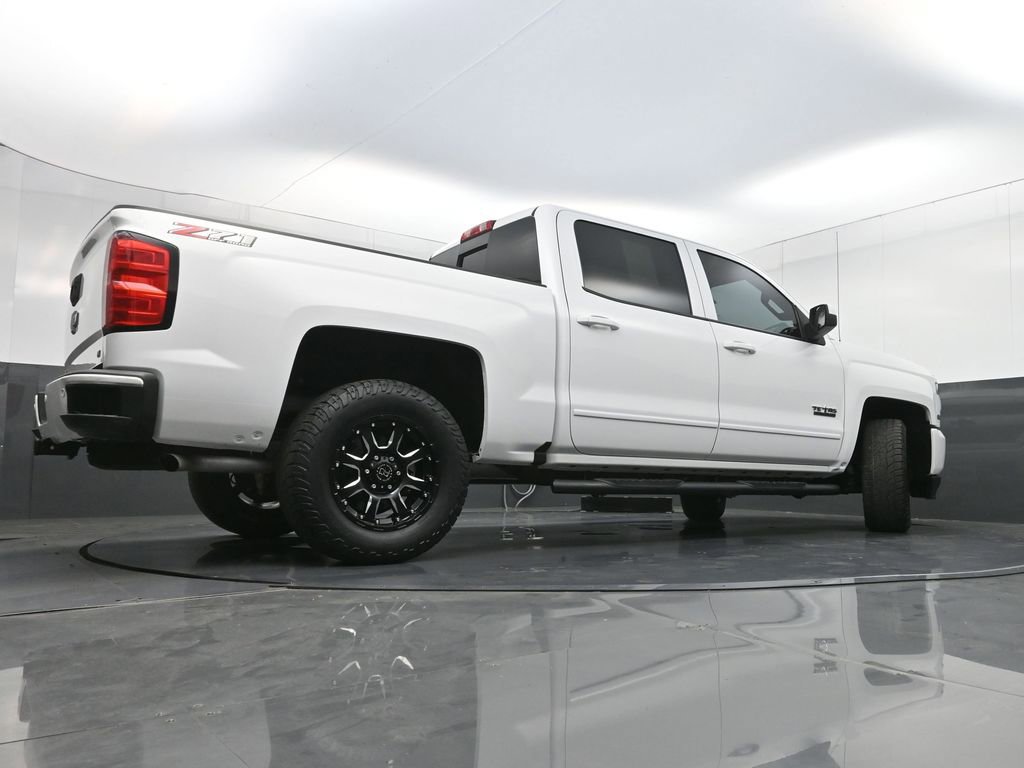 Used 2018 Chevrolet Silverado 1500 LT w/ Texas Edition AWD/4WD image 27