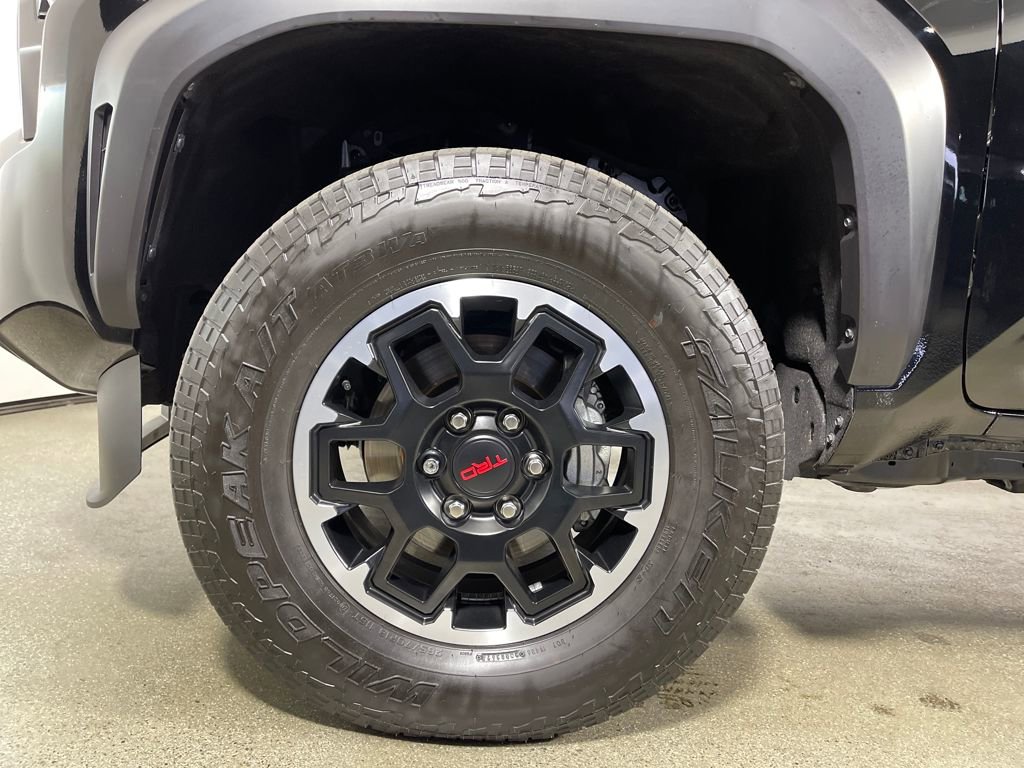 Certified 2025 Toyota Tacoma 4x4 Double Cab Hybrid image 11