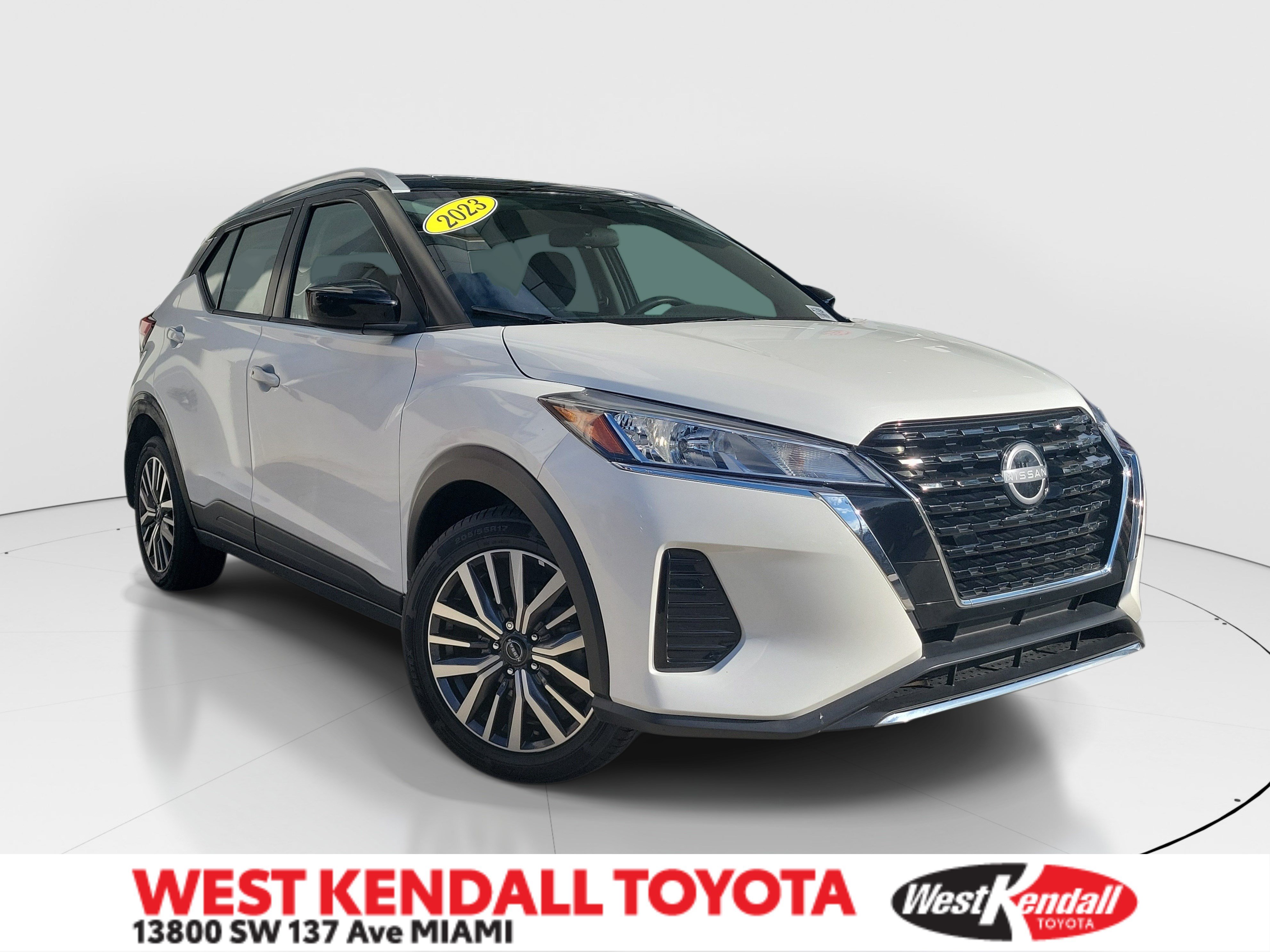 Used 2023 Nissan Kicks SV