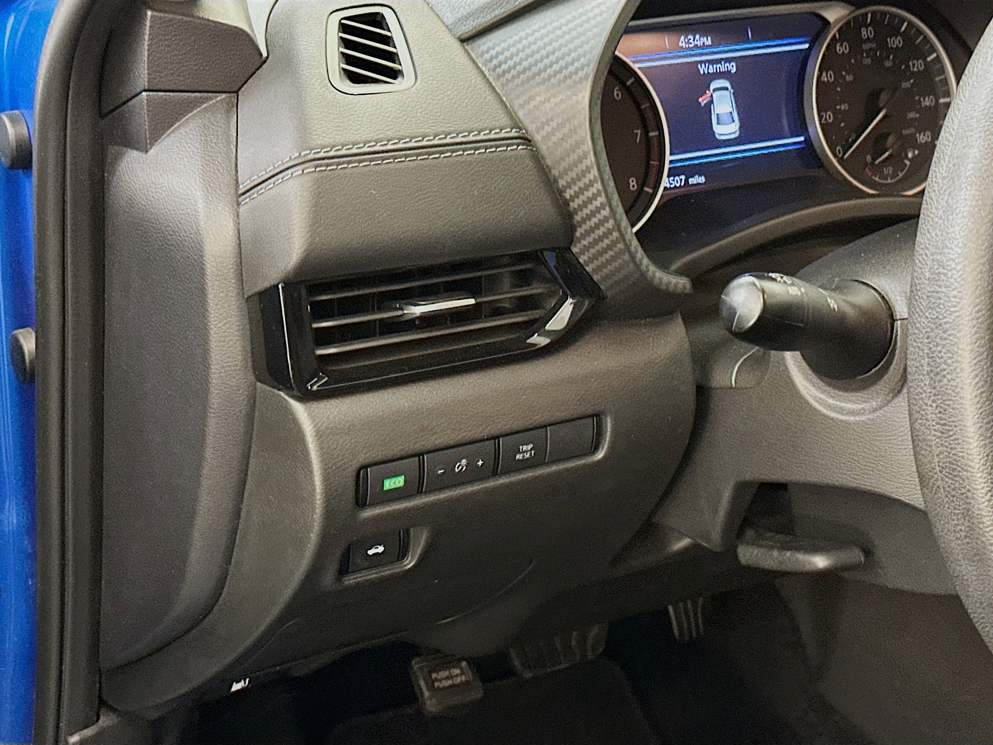 Used 2024 Nissan Sentra SV image 17