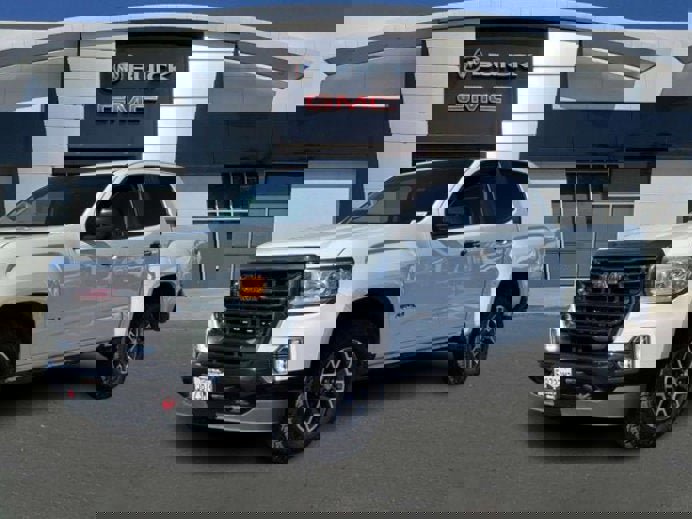 Certified 2022 GMC Canyon AT4 w/ Trailering Package