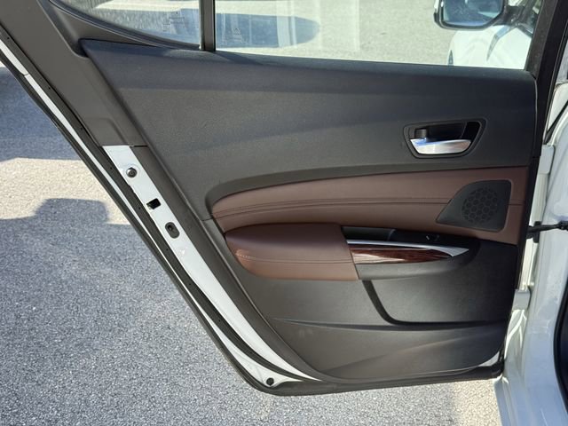 Used 2017 Acura TLX w/ Technology Package FWD image 35