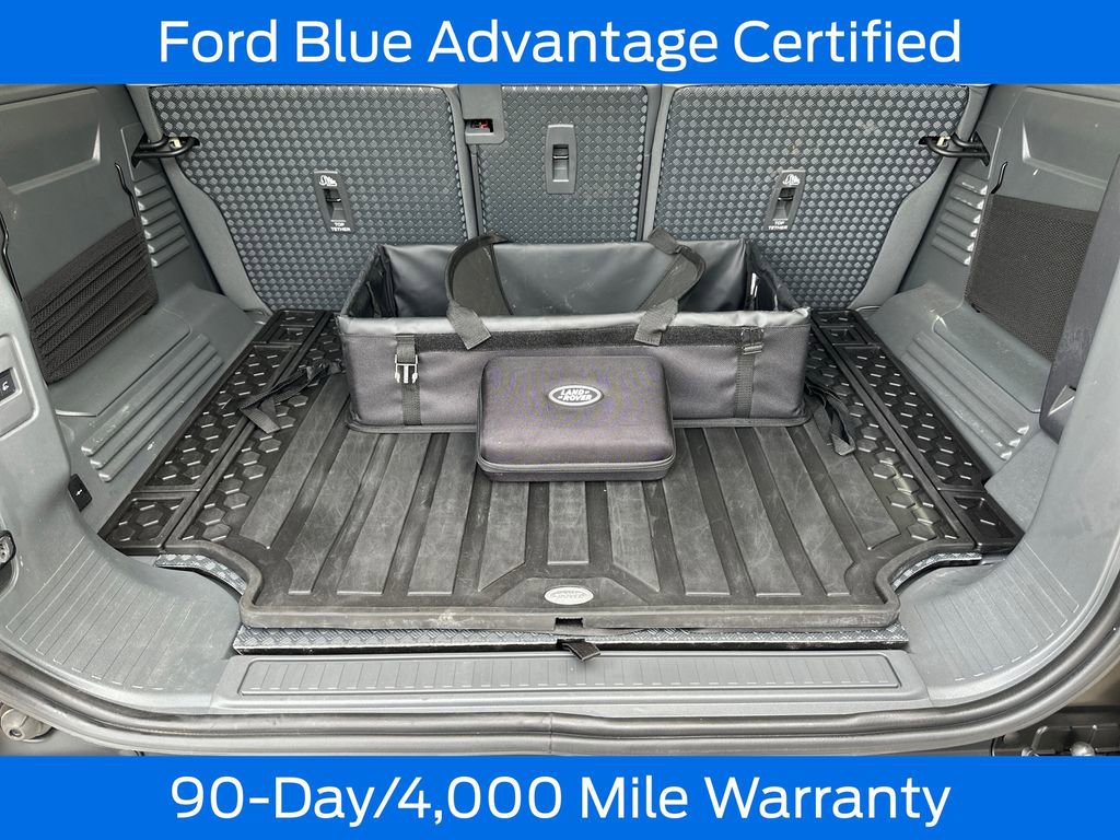 Used 2024 Land Rover Defender 110 S AWD/4WD image 7