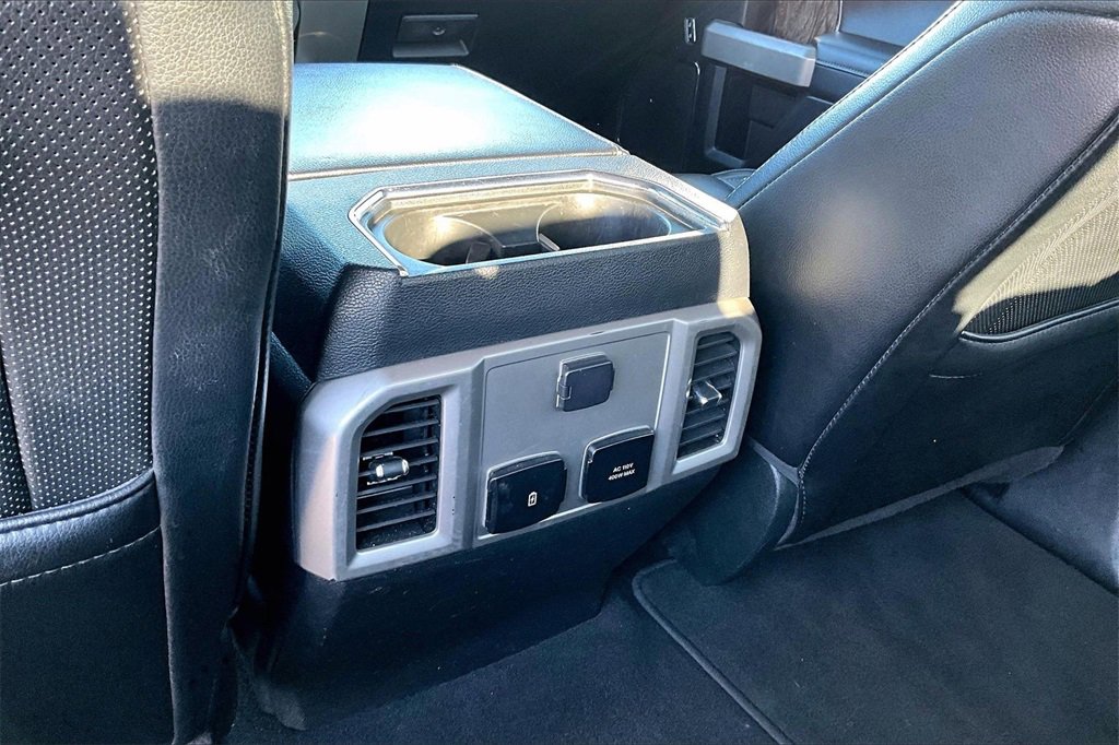 Used 2019 Ford F250 Lariat image 30