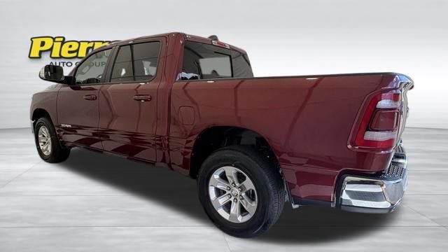 Used 2023 RAM 1500 Laramie AWD/4WD image 2