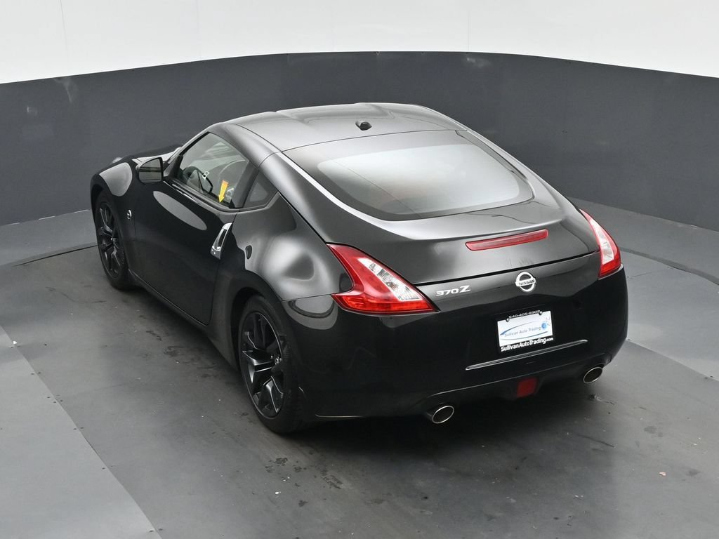 Used 2016 Nissan 370Z Touring RWD image 51