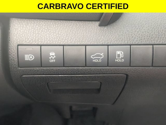 Used 2019 Toyota Camry SE FWD image 14