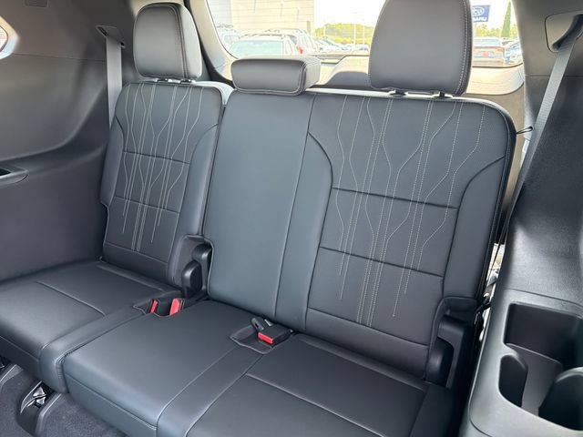 New 2026 Buick Enclave Avenir w/ Super Cruise Package FWD image 20