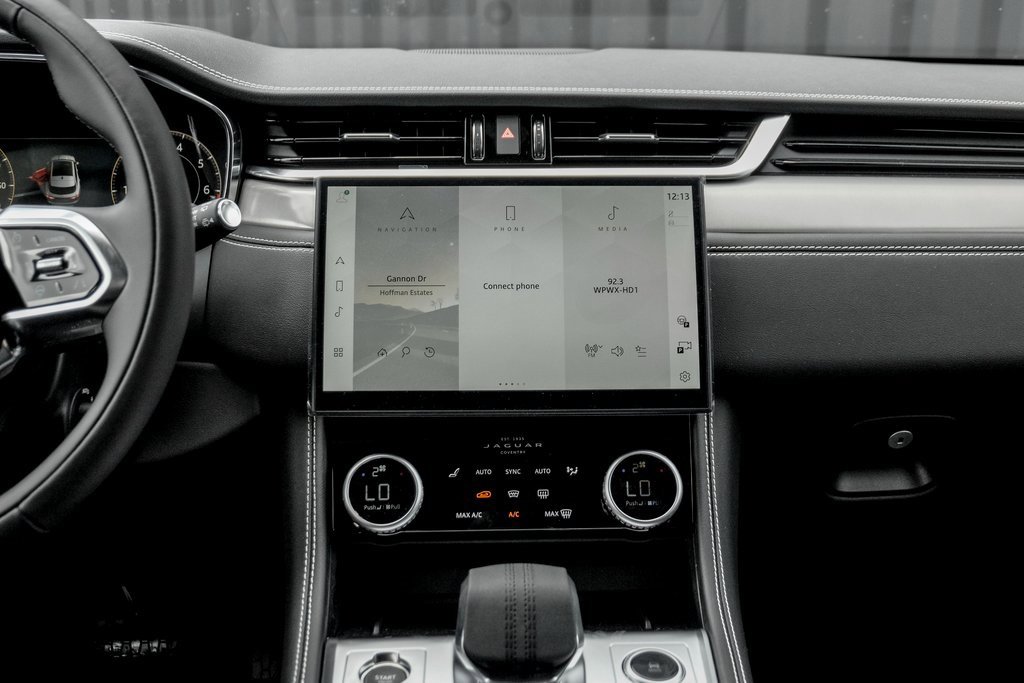 New 2026 Jaguar F-PACE R-Dynamic S image 18