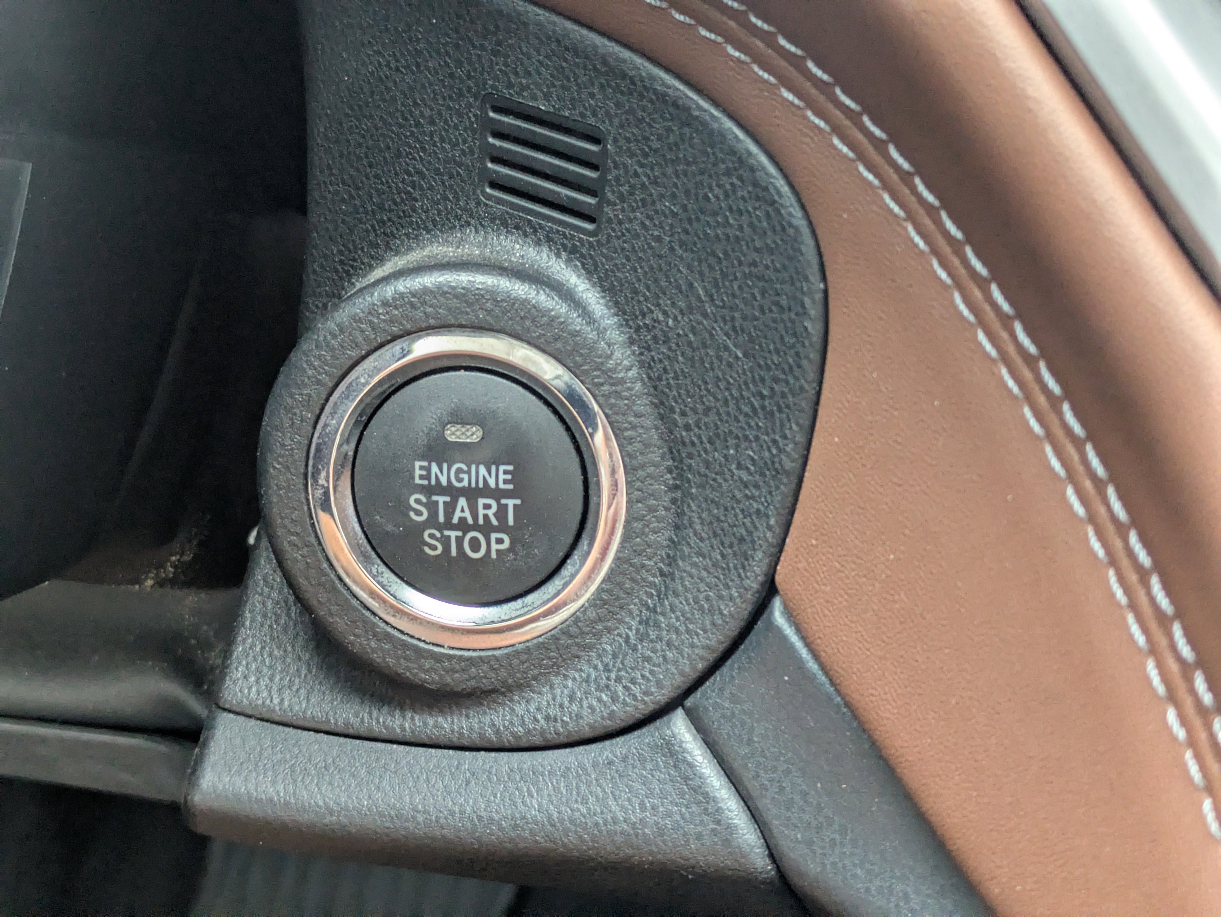 Certified 2022 Subaru Outback Touring XT w/ Popular Package #2 image 28