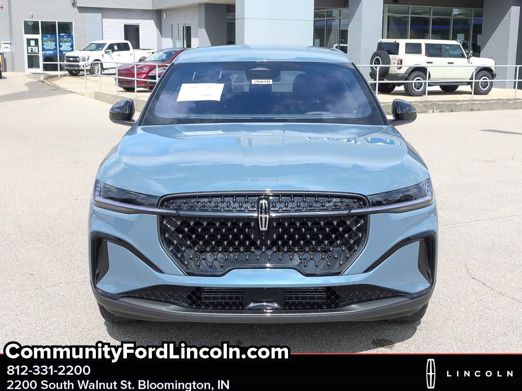 New 2025 Lincoln Nautilus Premier w/ Jet Appearance Package image 9