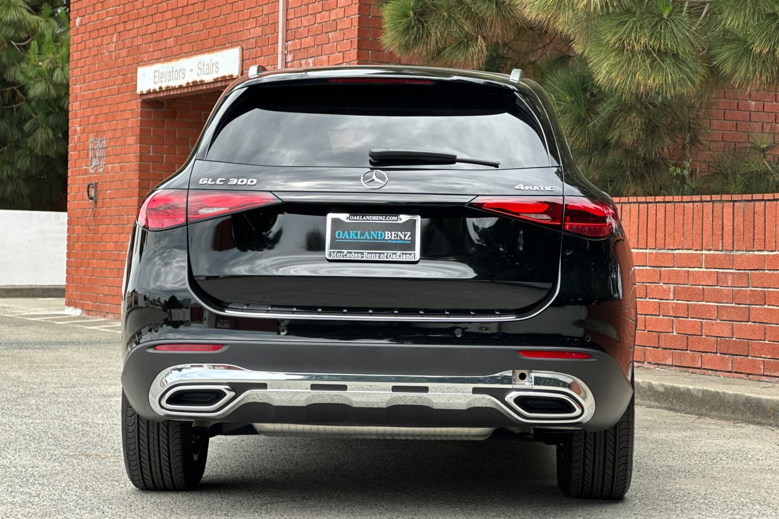 Certified 2026 Mercedes-Benz GLC 300 4MATIC image 6