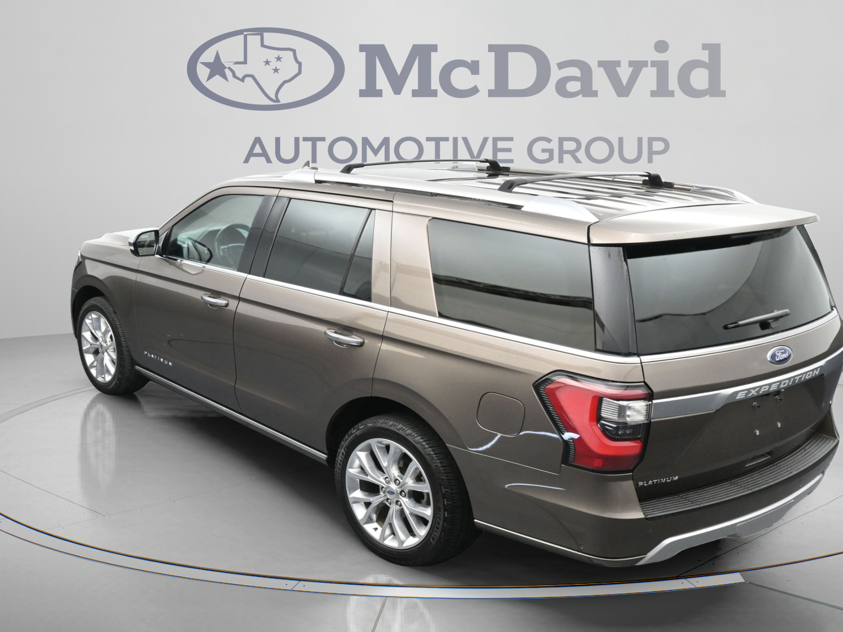 Certified 2019 Ford Expedition Platinum RWD image 38