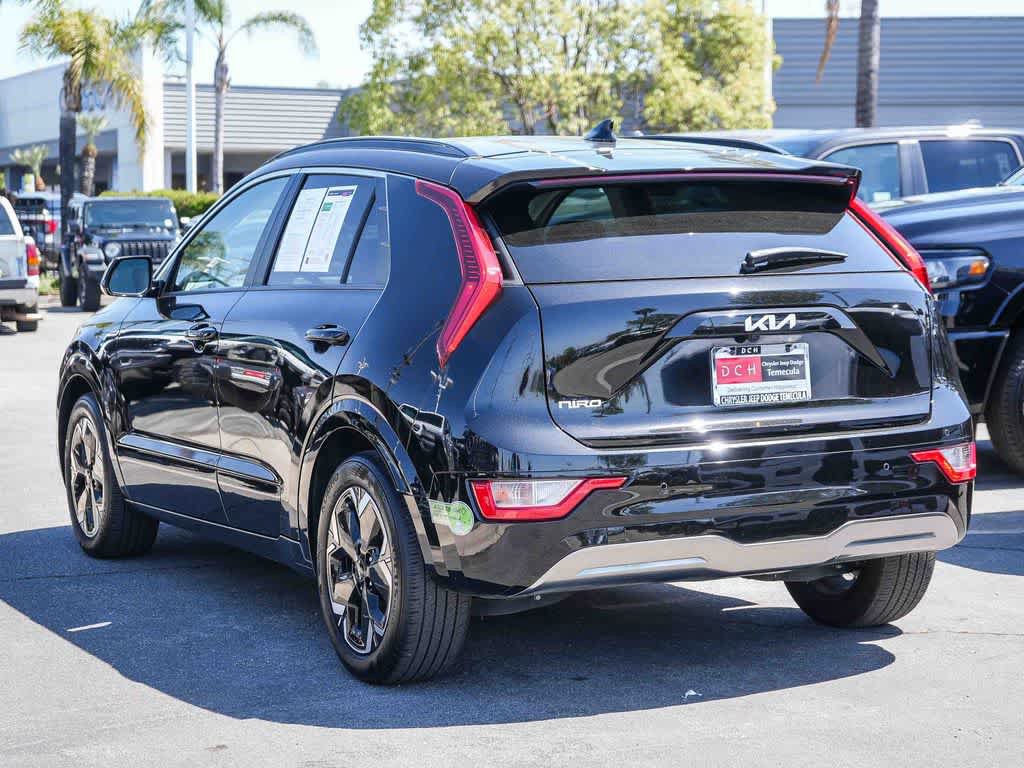 Used 2023 Kia Niro Wind FWD image 6