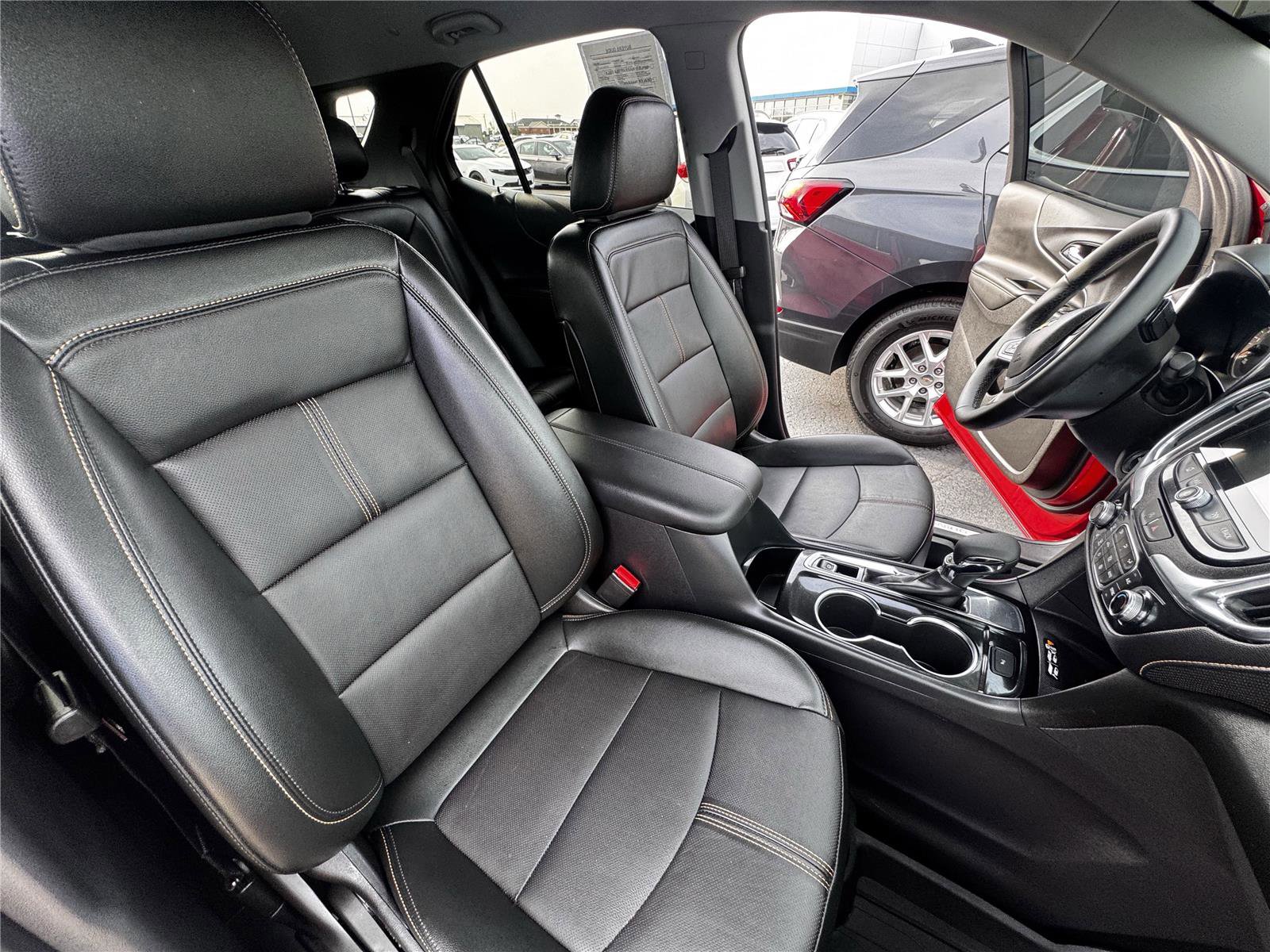 Used 2024 Chevrolet Equinox Premier w/ LPO, Floor Liner Package image 12