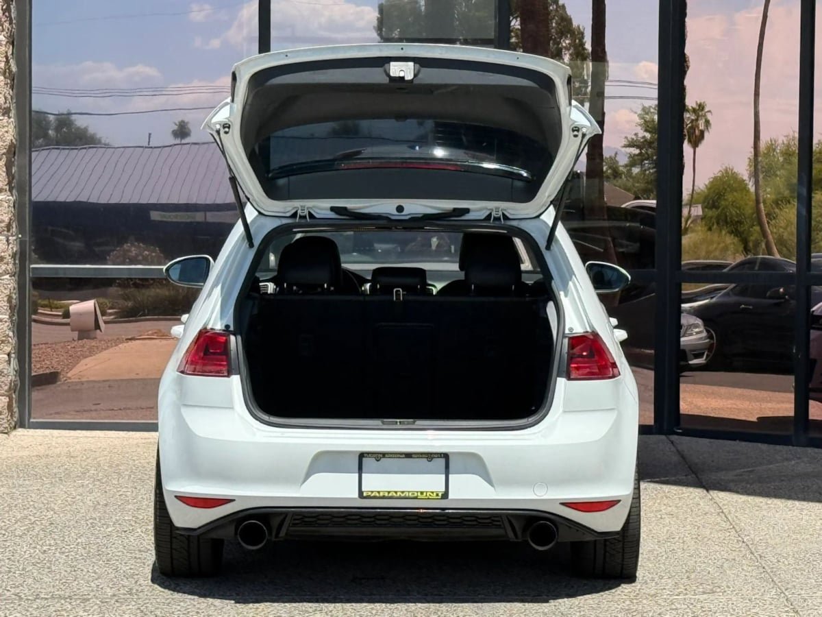 Used 2016 Volkswagen GTI SE w/ Lighting Package (SEL) FWD image 30