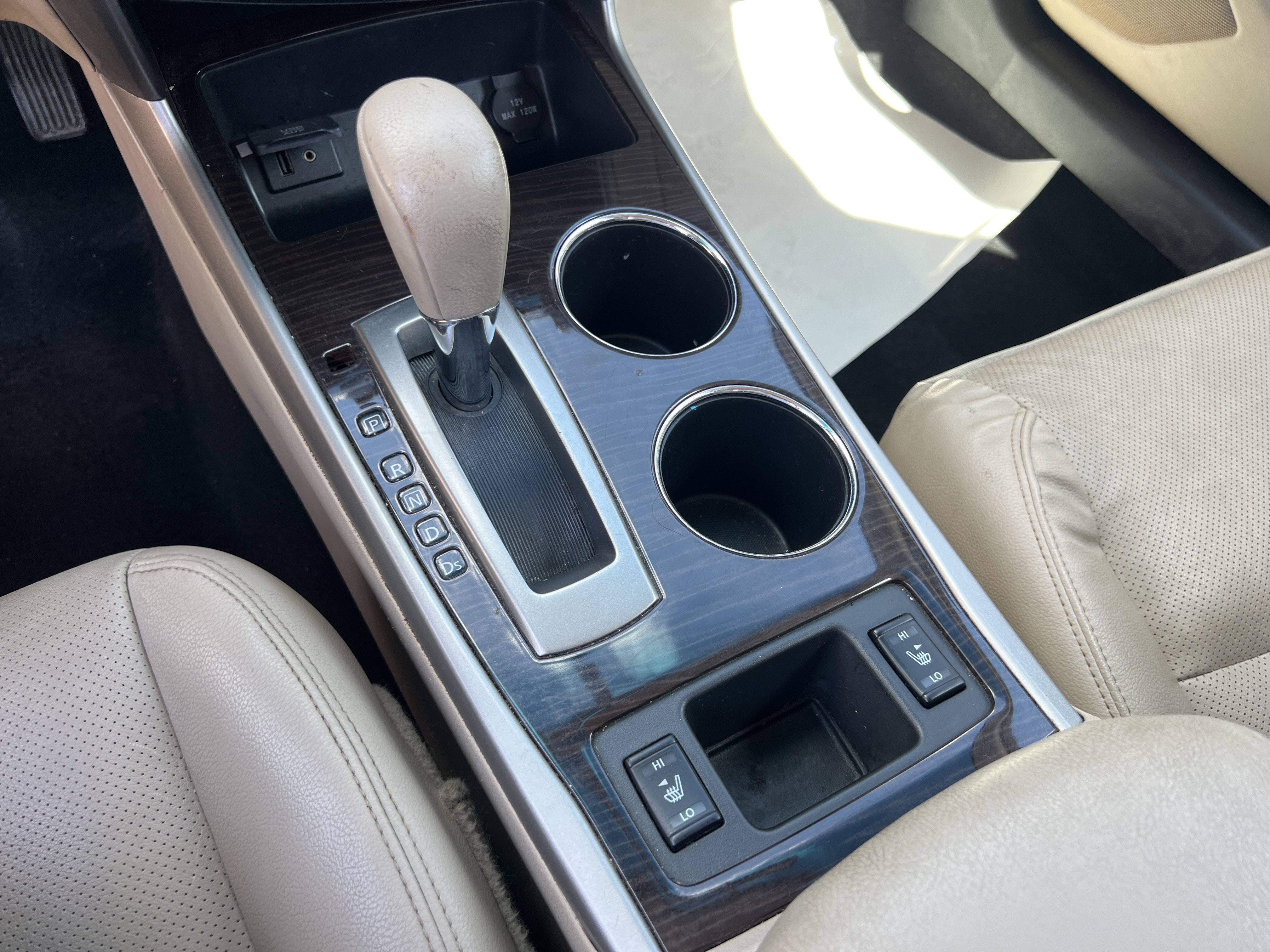 Used 2015 Nissan Altima 3.5 SL FWD image 17