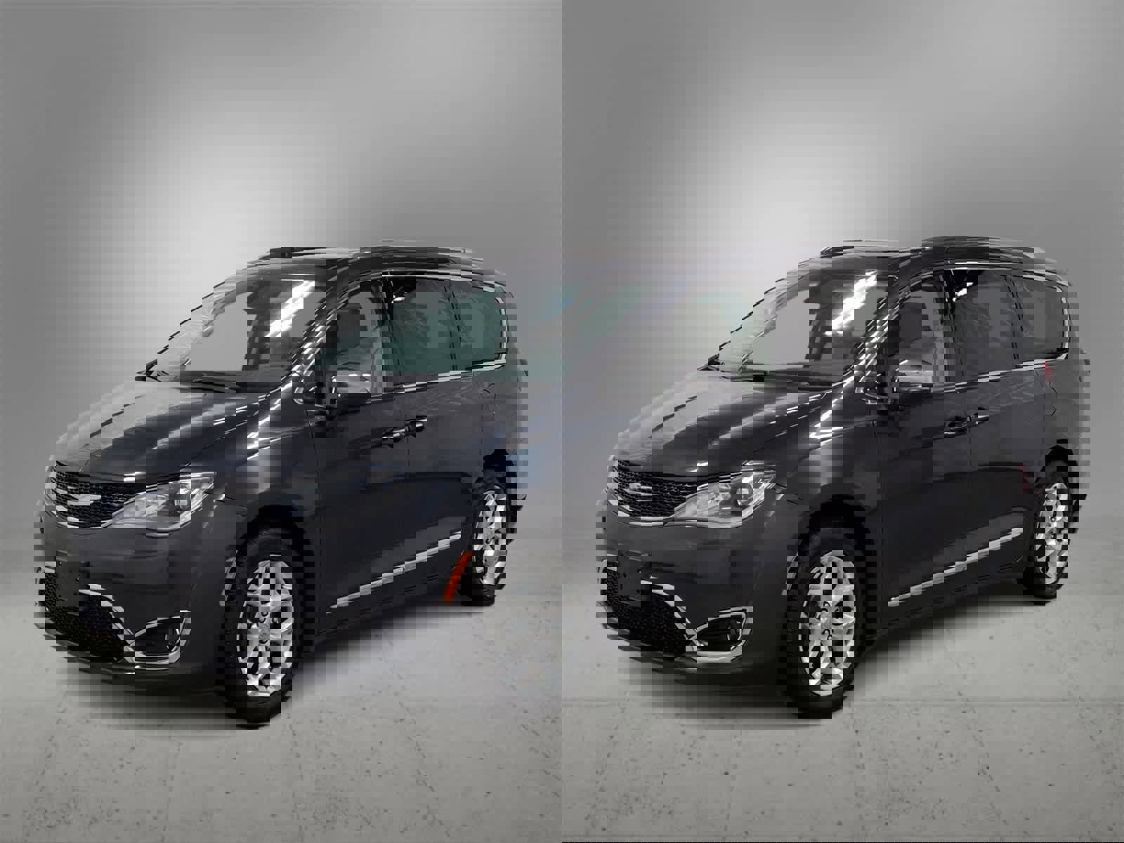 Certified 2020 Chrysler Pacifica Limited image 4