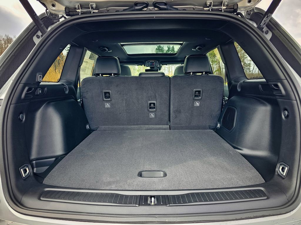 New 2026 Jeep Grand Cherokee Limited AWD/4WD image 38